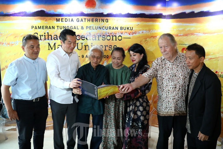 Jelang Pameran Srihadi Soedarsono Man X Universe