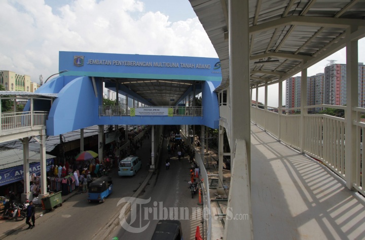 Jelang Peresmian Skybridge Tanah Abang