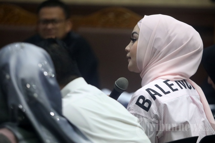 Jennifer Dunn Jadi Saksi Wawan di PN Tipikor Jakarta
