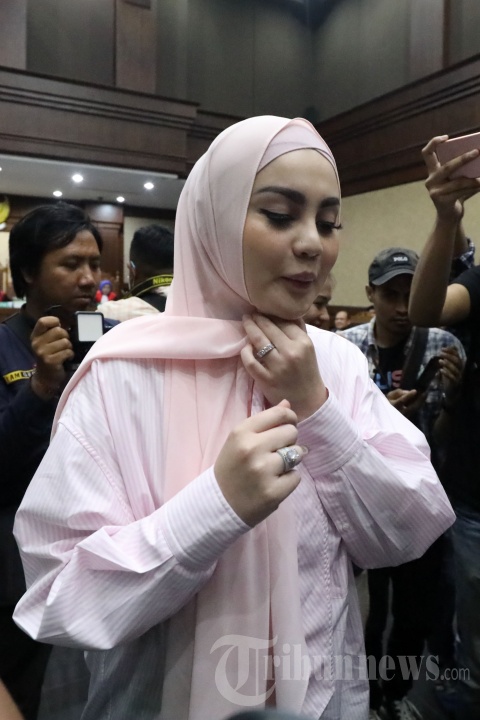 Jennifer Dunn Jadi Saksi Wawan di PN Tipikor Jakarta