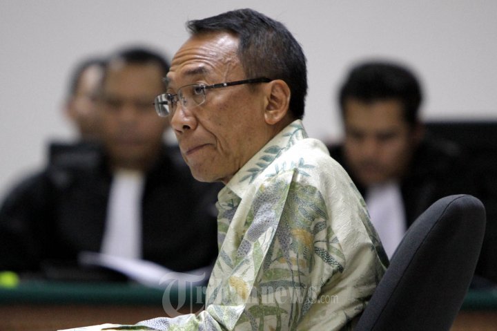 Jero Wacik Jalani Sidang Perdana di Pengadilan Tipikor