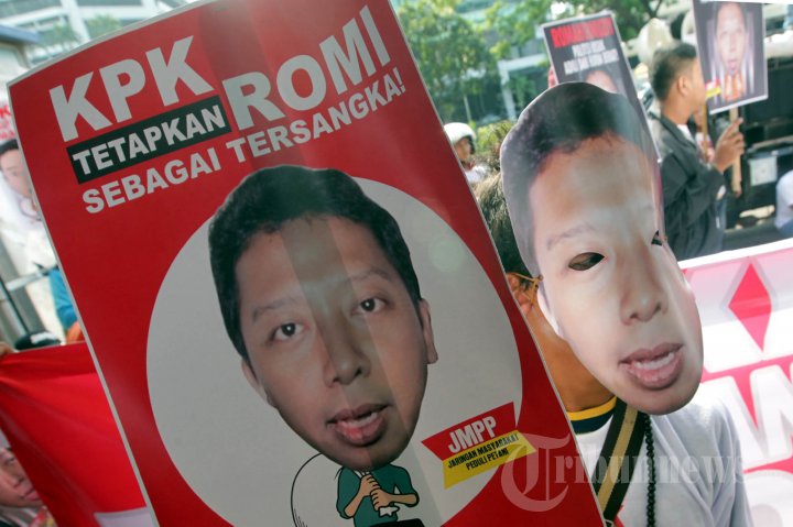 JMPP Demo Desak KPK Periksa Romahurmuziy