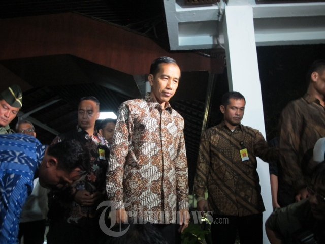Jokowi Beri Keterangan Pers Calon Kapolri BG