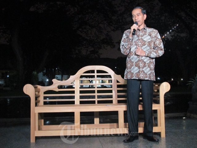 Jokowi Beri Keterangan Pers Calon Kapolri BG