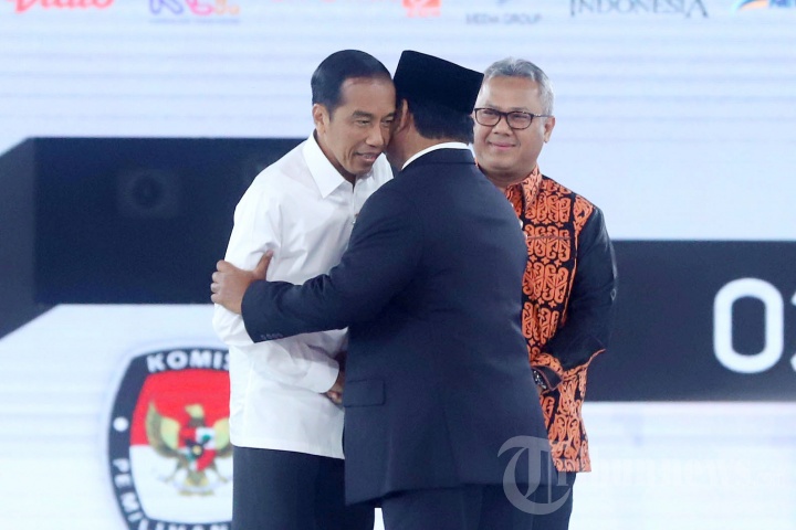 Jokowi dan Prabowo Kembali Bertarung dalam Debat Capres