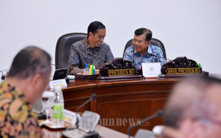 Jokowi-JK Pimpin Ratas Tentang Dosen Non PNS
