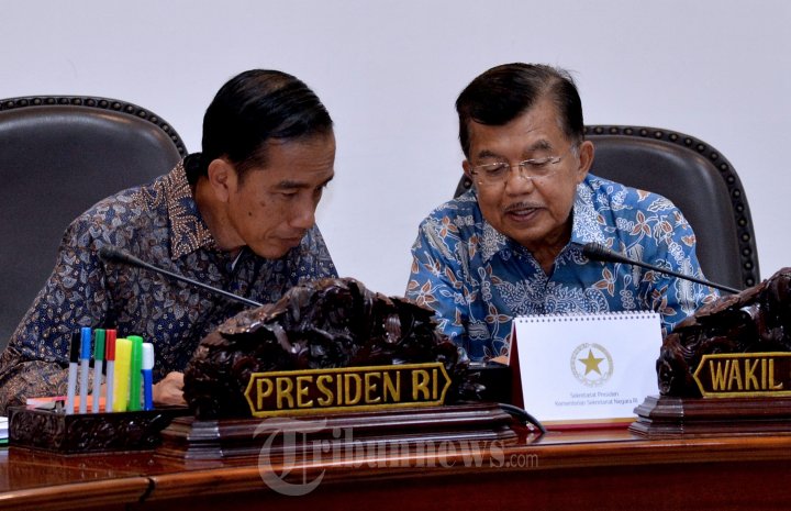 Jokowi-JK Pimpin Ratas Tentang Dosen Non PNS