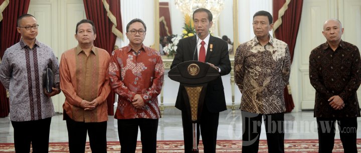 Jokowi Konpers Masuknya PAN ke KIH