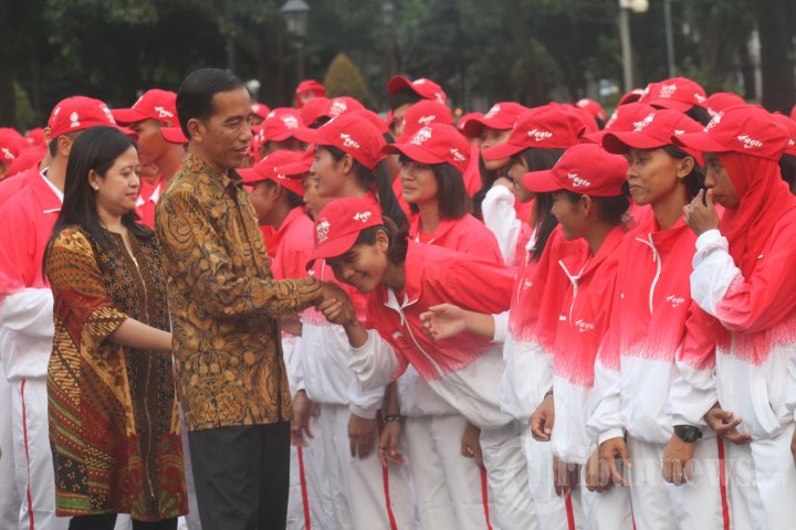 Jokowi Lepas Atlit Sea Games