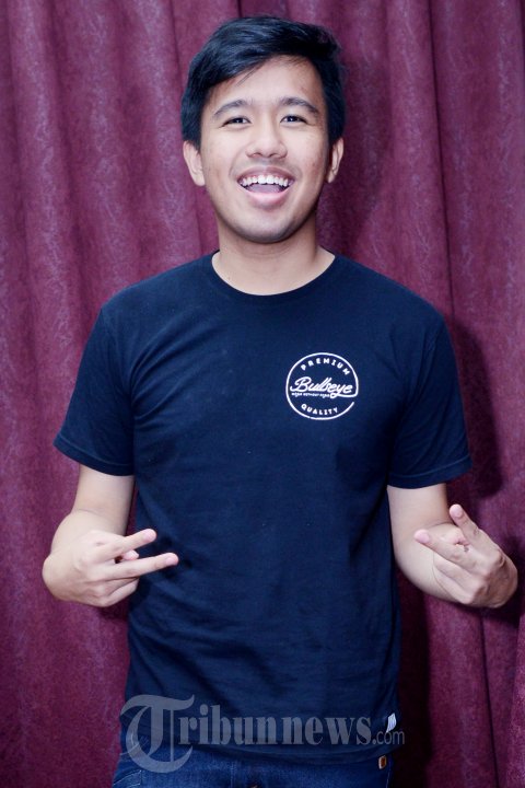 Joshua Suherman Hadiri Konpers Albi Rising Star