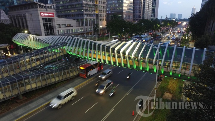 JPO Jalan Jendral Sudirman Berkonsep Kekinian