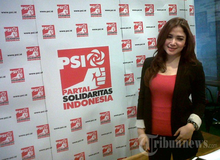 Jurnalis TV Nova Rini Bergabung ke PSI