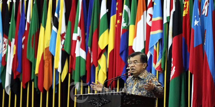 Jusuf Kalla Buka ACRP 2015 di Bandung