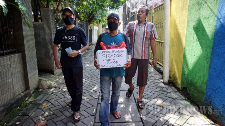 Kampung Siaga Corona Kumpulkan Bantuan untuk Warga Terdampak Covid-19
