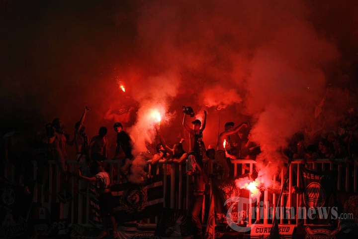Kandaskan Semen Padang, PSS Sleman Juarai Liga 2