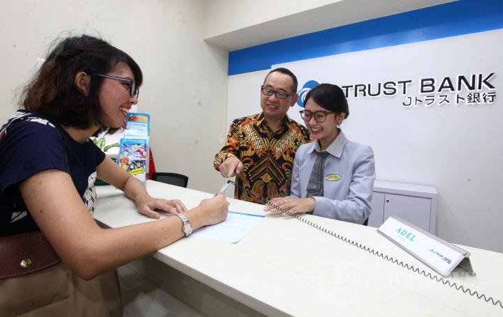 Kantor Baru J Trust Bank di Bandung