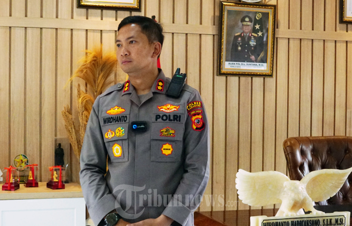 Kapolres Karawang AKBP Wirdhanto Hadicaksono