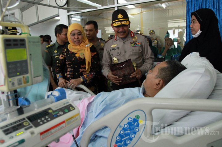 Kapolri Dan Mensos Jenguk Korban Sarinah