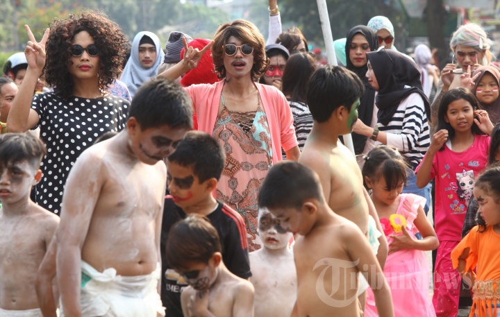 Karnaval Peringati HUT Ke 75 Kemerdekaan Republik Indonesia