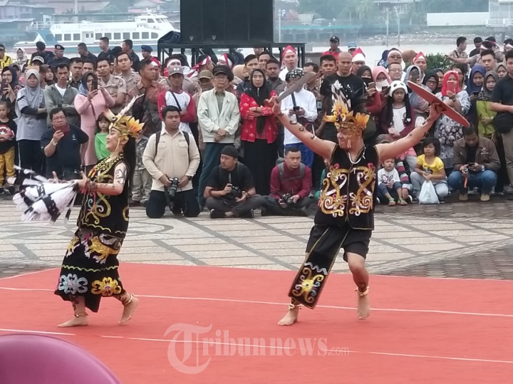 Karnaval Wong Kito Galo Bersatu Merajut Kebhinekaan