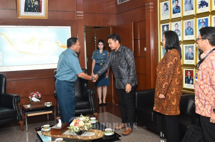 Kasum TNI terima Presdir PT Dyandra Promosindo