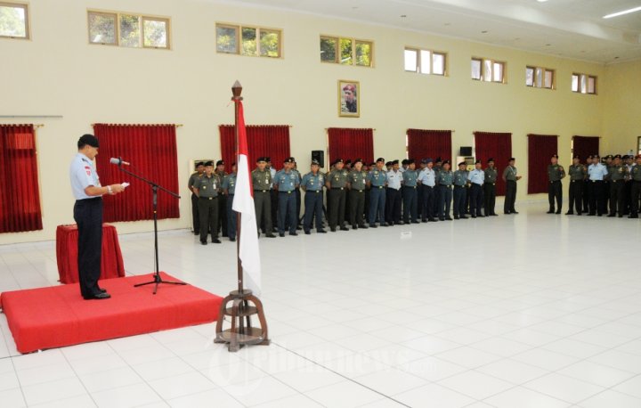 Kasum TNI Tutup SMAI Angkatan Pertama