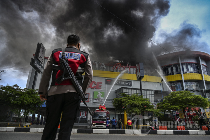 Kebakaran Mal Terbesar di Kota Banda Aceh