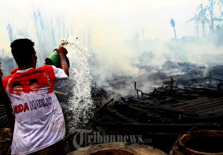 Kebakaran Rumah Kontrakan