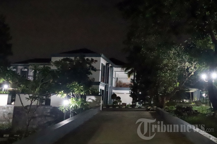 Kediaman Reynhard Sinaga di Depok