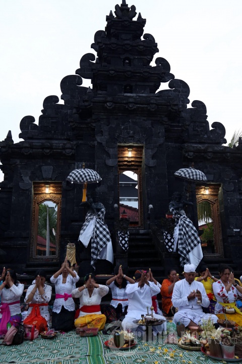 Kegiatan Umat Hindu di Medan pada Nyepi 1940