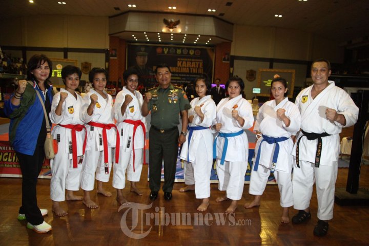 Kejurnas Karate Piala Panglima TNI III