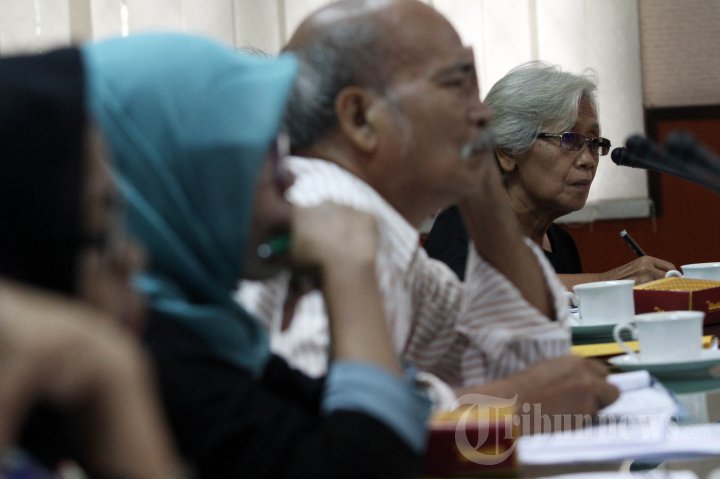 Keluarga Korban HAM Datangi Komisi Kejaksaan