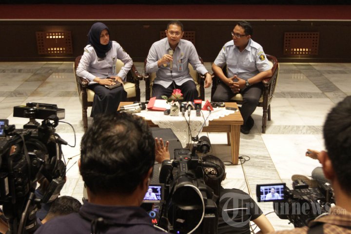 Kemenkumham Jumpa Pers Penyerahan Diri Labora Sitorus