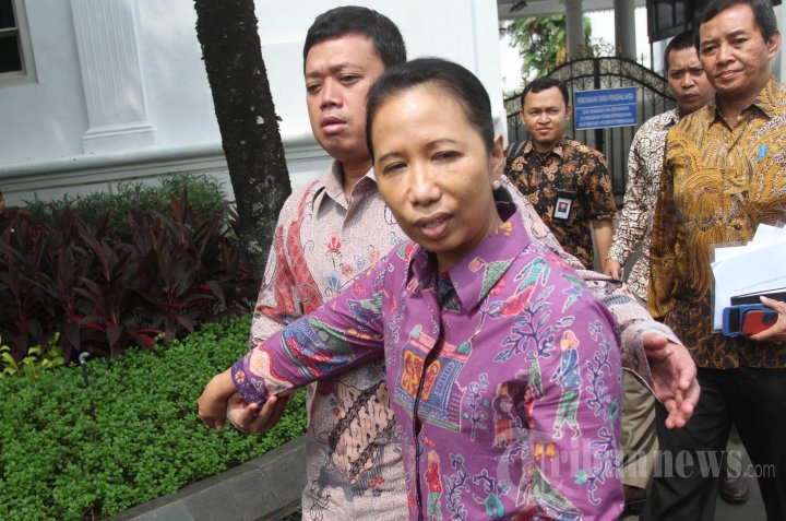 Kepala BNP2TKI dan Menteri BUMN Usai Bertemu Presiden