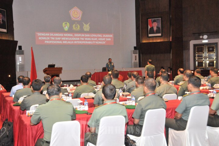 Kepala Staf Umum TNI Buka Rakor Komlek TNI