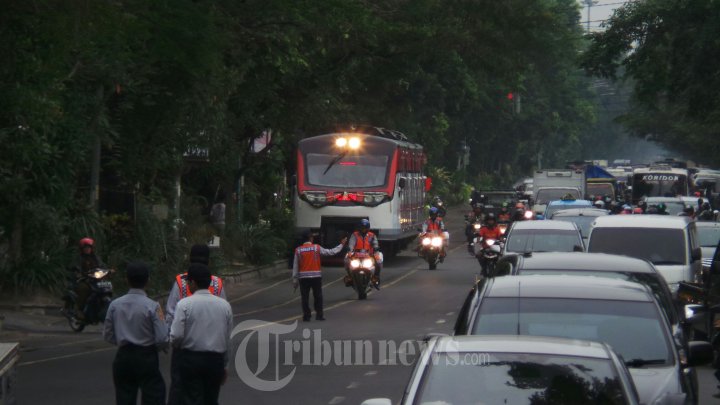 Kereta Wisata Railbus Bethara Kresna Diresmikan di Solo