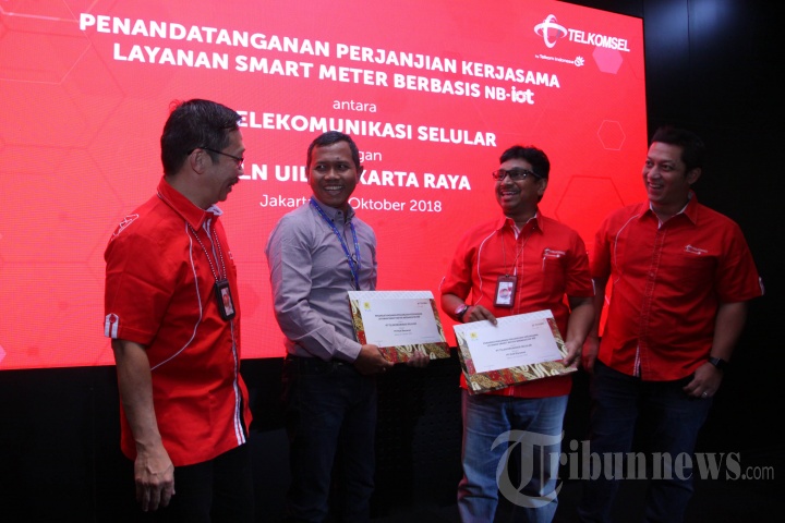 Kerjasama Layanan Berbasis IOT Antara Telkomsel dengan PLN