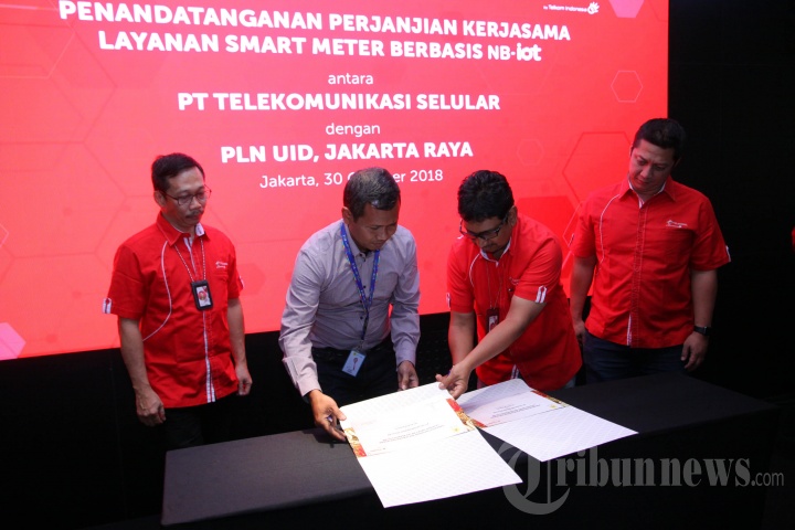 Kerjasama Layanan Berbasis IOT Antara Telkomsel dengan PLN