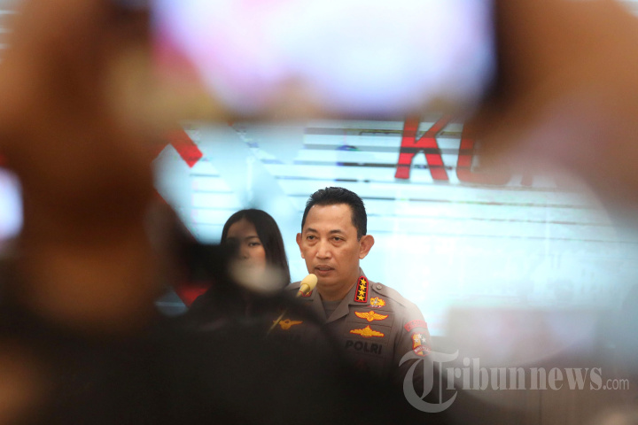 Keterangan Kapolri Terkait Penangkapan Irjen Pol Teddy Minahasa