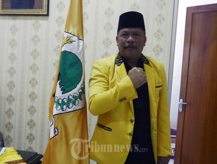 Ketua DPD Golkar Karawang Sukur Mulyono