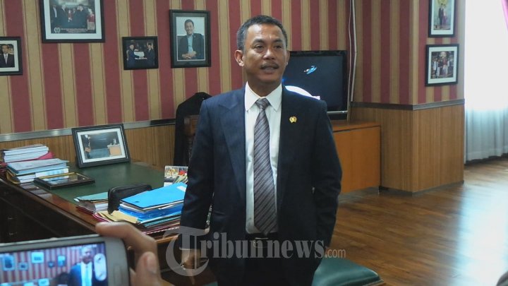 Ketua DPRD DKI Jakarta Prasetyo Edi Marsudi Beri Keterangan Pers