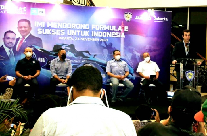 Ketua IMI Bamsoet Konpers Jakarta E-Prix 2022