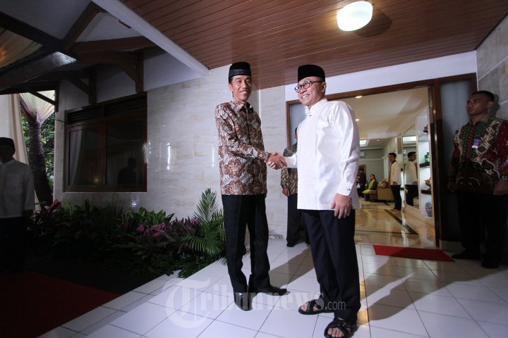Ketua MPR Buka Bersama Dengan Presiden dan Pimpinan Partai