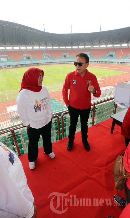 Ketum PSSI Periksa Stadion Pakansari