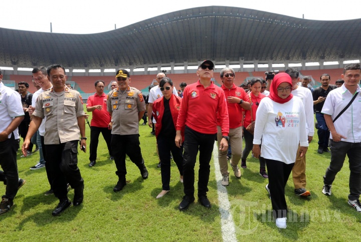 Ketum PSSI Periksa Stadion Pakansari