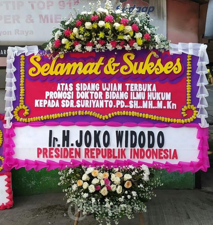 Ketum PWRI Lulus Cumlaude Universitas Jayabaya