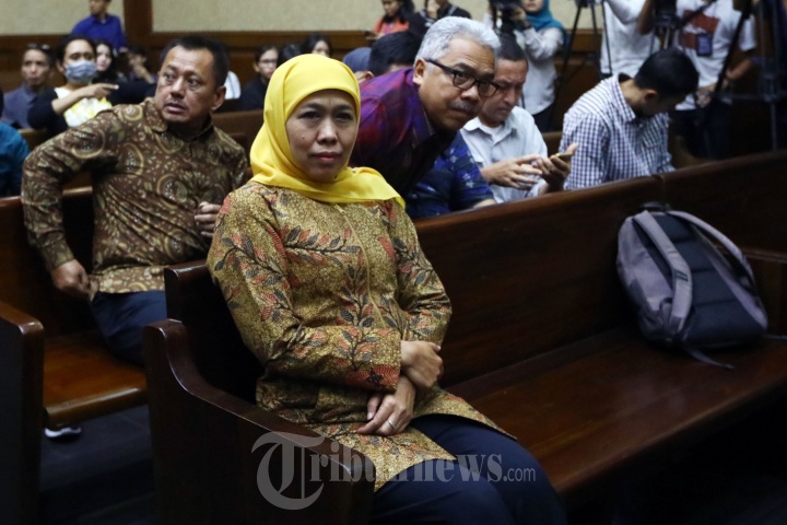 Khofifah Saksi Sidang Suap Kemenag