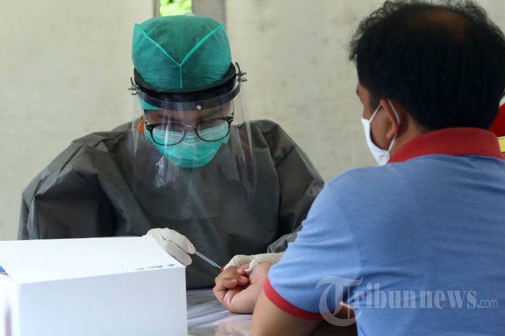 Kominfo Gelar Rapid Test Covid-19 untuk Jurnalis