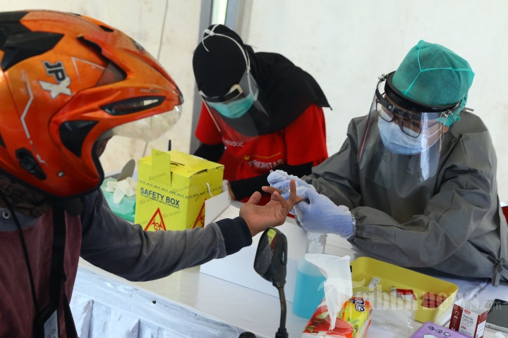 Kominfo Gelar Rapid Test Covid-19 untuk Jurnalis