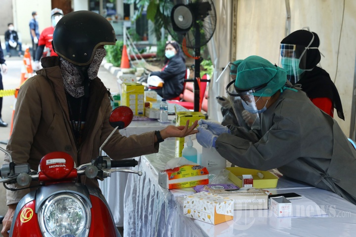 Kominfo Gelar Rapid Test Covid-19 untuk Jurnalis